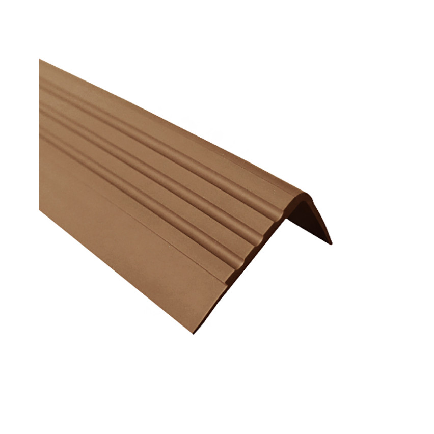 Csúszásmentes lépcsőprofil ragasztóval, 30x27mm, barna